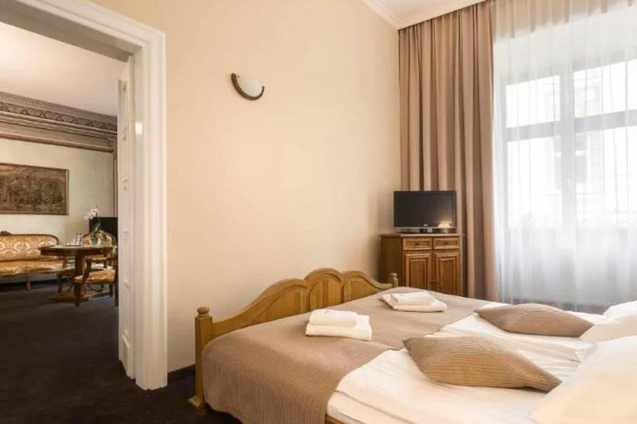 Hotel Wit Stwosz Kraków Exteriör bild