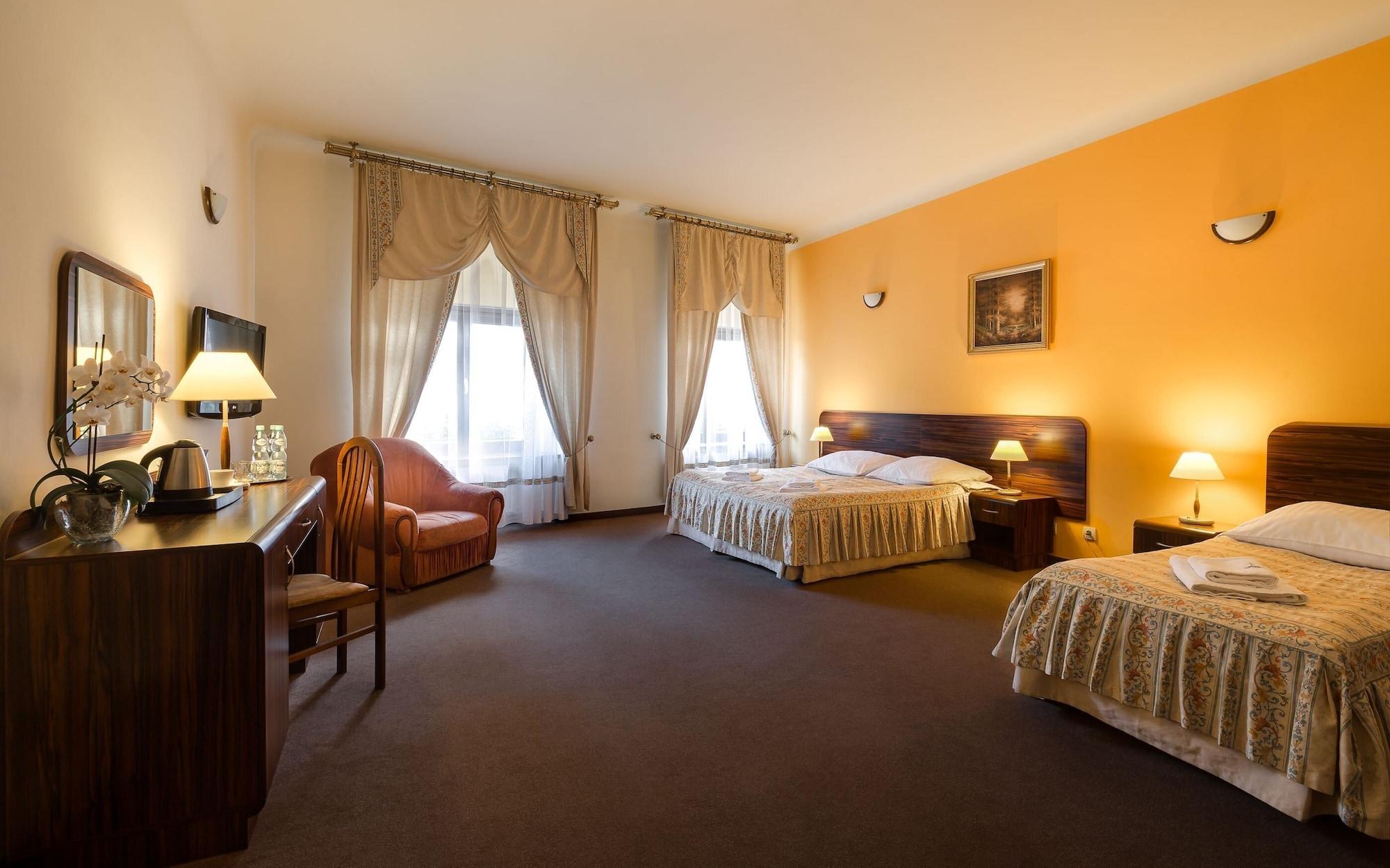 Hotel Wit Stwosz Kraków Exteriör bild
