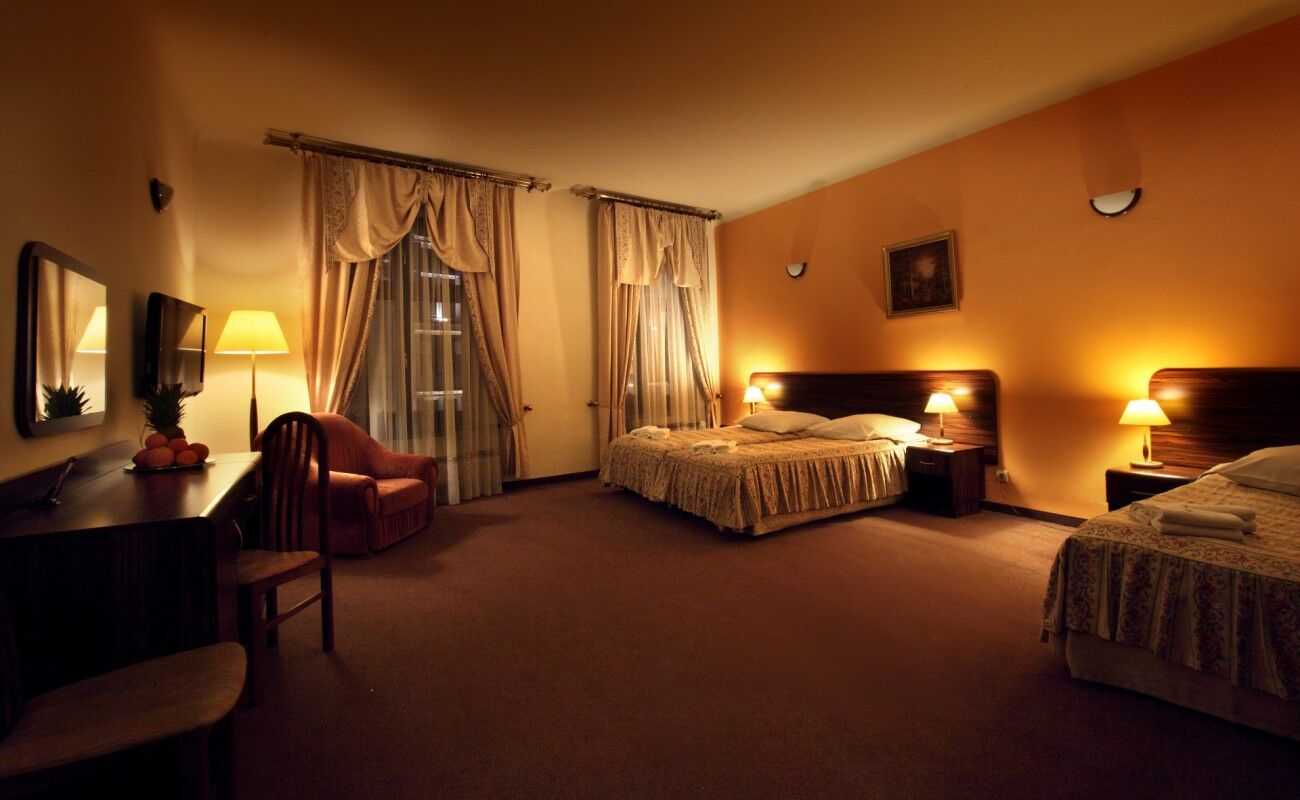 Hotel Wit Stwosz Kraków Rum bild
